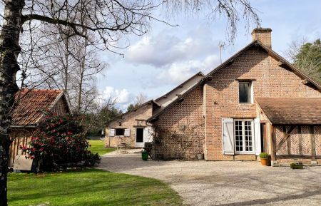Chambre d'h&ocirc;tes n&deg;41G10430 Chaumont-sur-Tharonne - Loir-et-Cher - photo