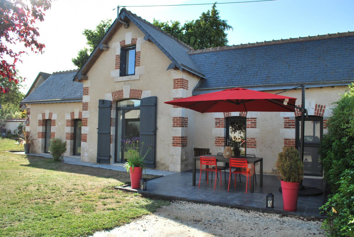 photo 0
