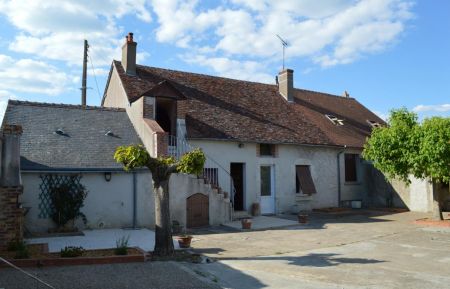 G&icirc;te n&deg;41G397 Su&egrave;vres - Loir-et-Cher - Cour priv&eacute;e