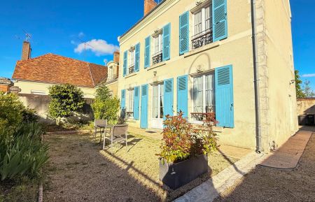G&icirc;te n&deg;41G1499 Cour-Cheverny - Loir-et-Cher - photo