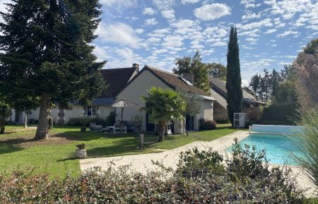 Chambre d'h&ocirc;tes n&deg;41G10416 Monteaux - Loir-et-Cher - C&ocirc;t&eacute; piscine 
